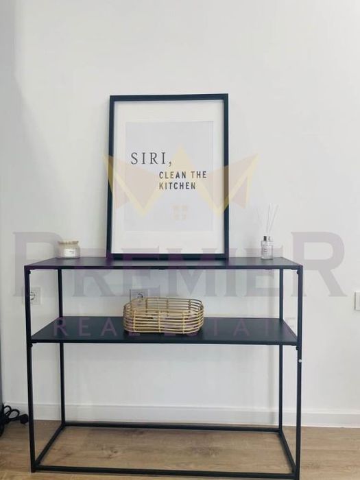 Продава се Тристаен апартамент в Бургас, Възраждане - 101 кв.м за 2575 €/кв.м - Снимка #1