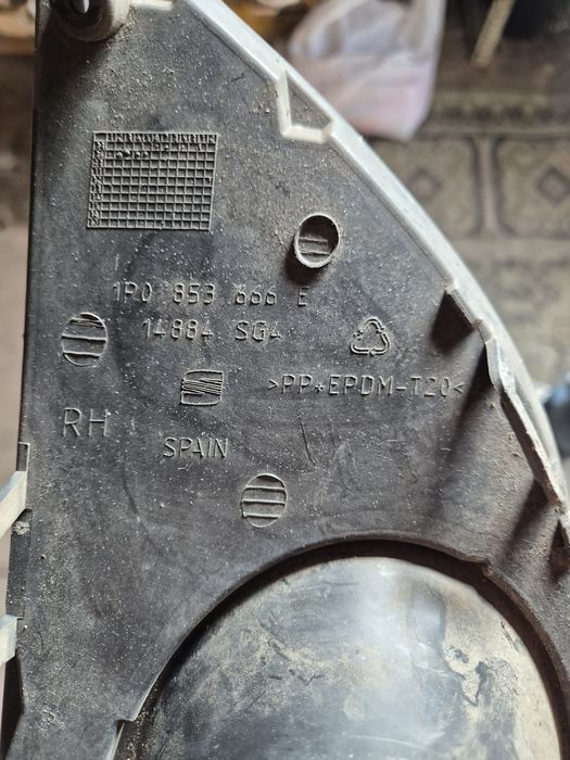 Оригинални решетки за Сеат Леон 1P фейс 2009- 2013г