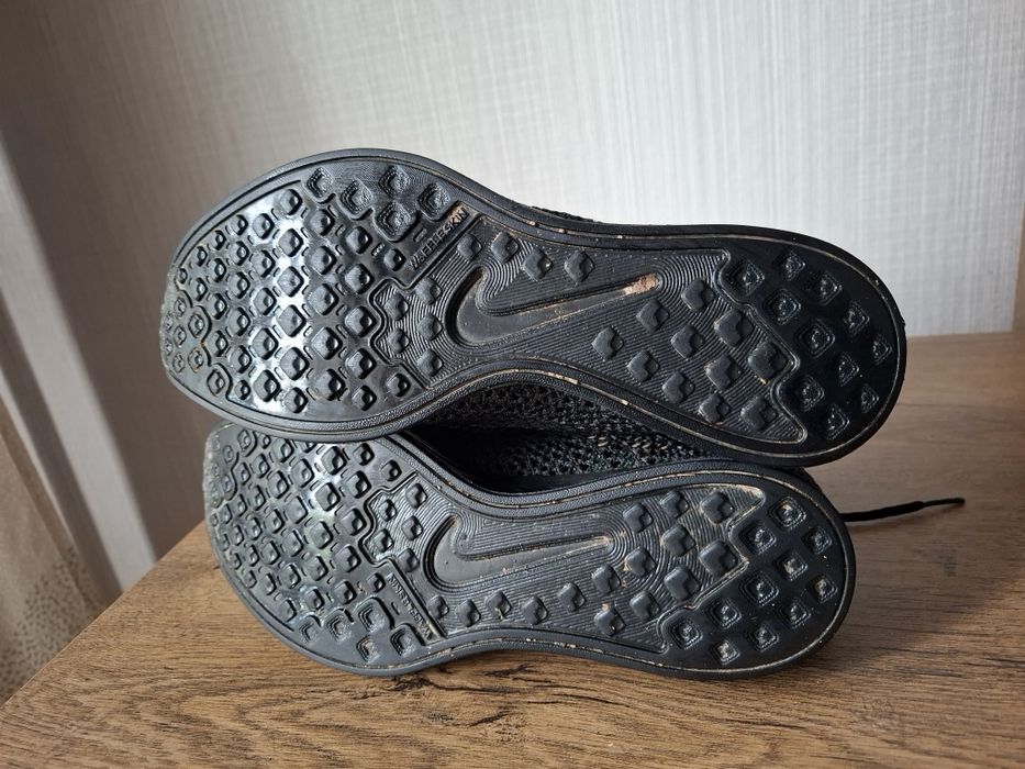 Nike flight маратонки 41 номер.