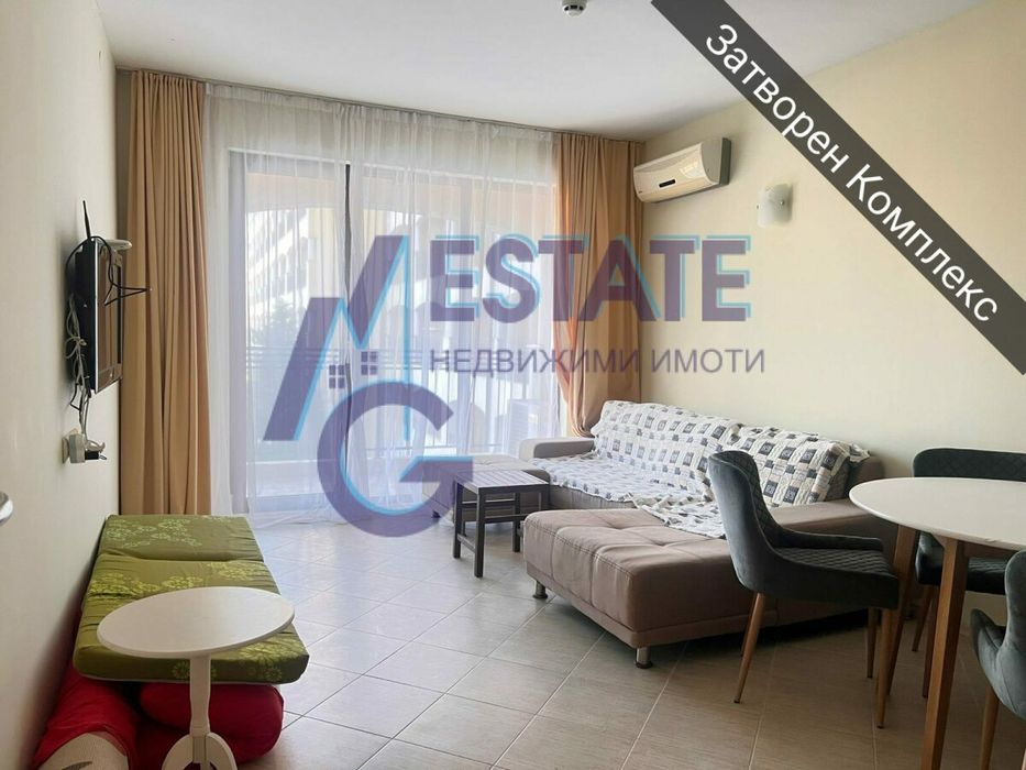 Двустаен апартамент на първа линия море в Царево. ФРОНТАЛНА ГЛЕДКА