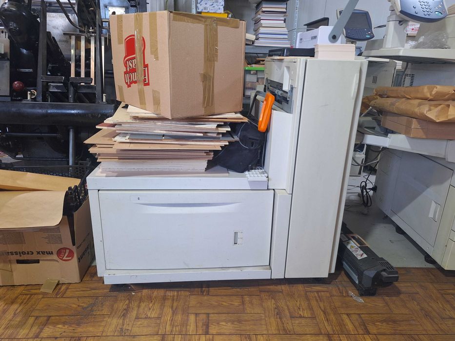 Tava de mare capacitate Xerox