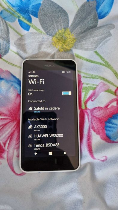 Vand Telefon Mobil Nokia Lumia 635 Alb !! Codat Orange !! la 100lei