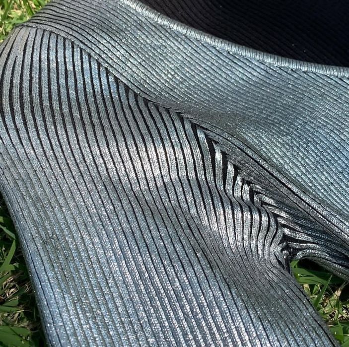 СРОЧНО!Трендовое Платье цвета  Металлик.