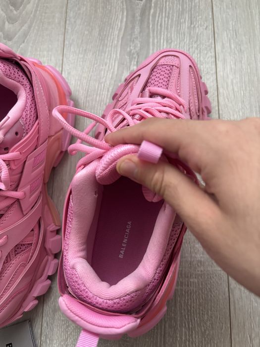 Balenciaga Track