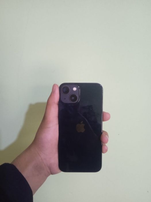 iphone 13 Sotiladi 320 $
