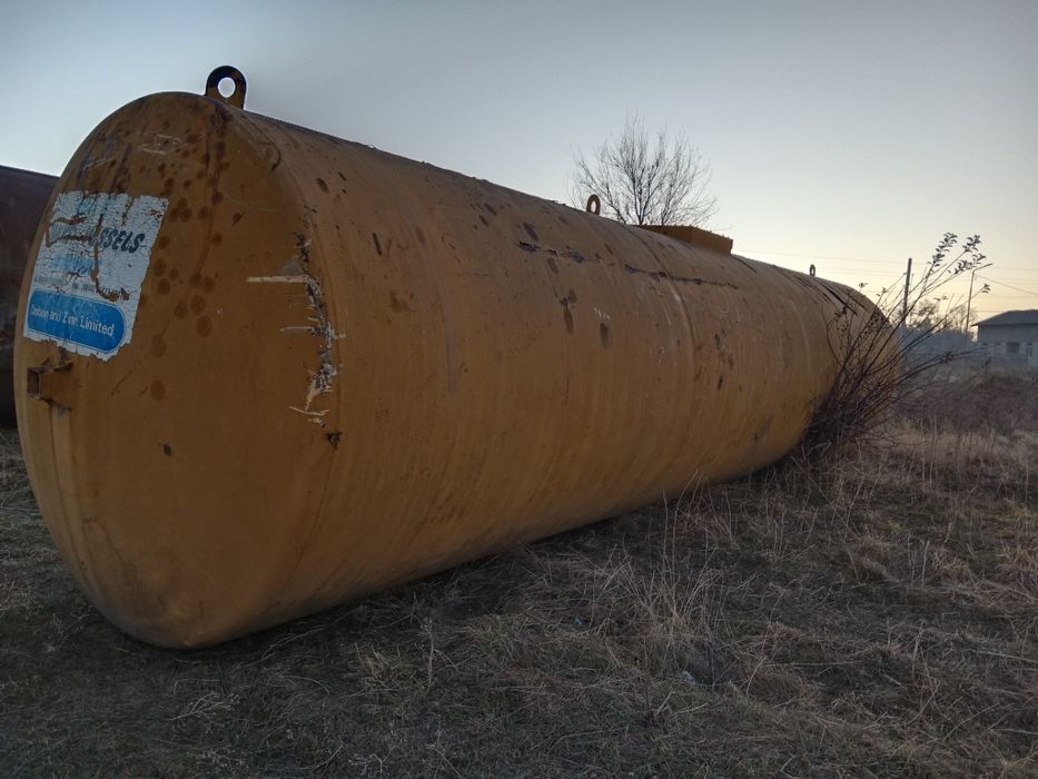 Ёмкости, бочки, цистерна.