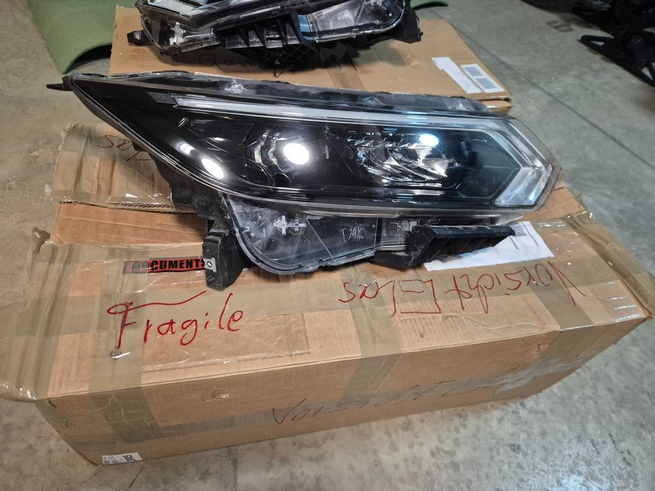FULL LED Фарове за Nissan Qashqai II J11