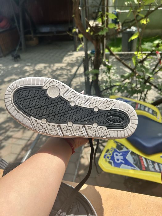 Incaltaminte Adidas