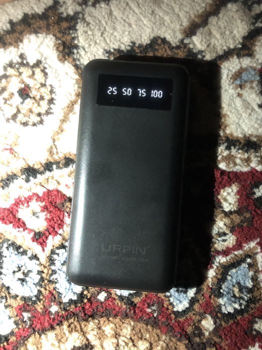 IPHONE 8 plus в идеале в подарок пауэрбанк!