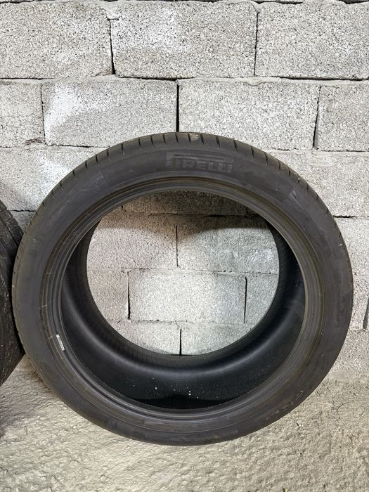 Pirelli P Zero Run Flat 275/40 R21, 315/35 R21