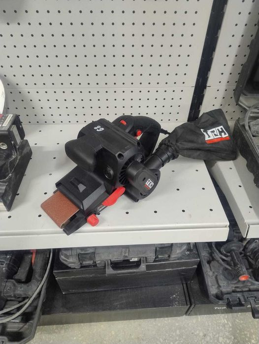 Продам ленточную шлифовальную машину TEH TBS 3711. Цена 24500.