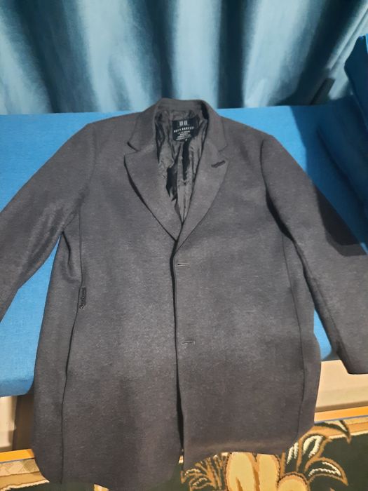 Пальто фирменное