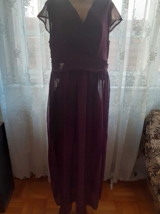 Rochie de ocazie NOUĂ din voal, mov