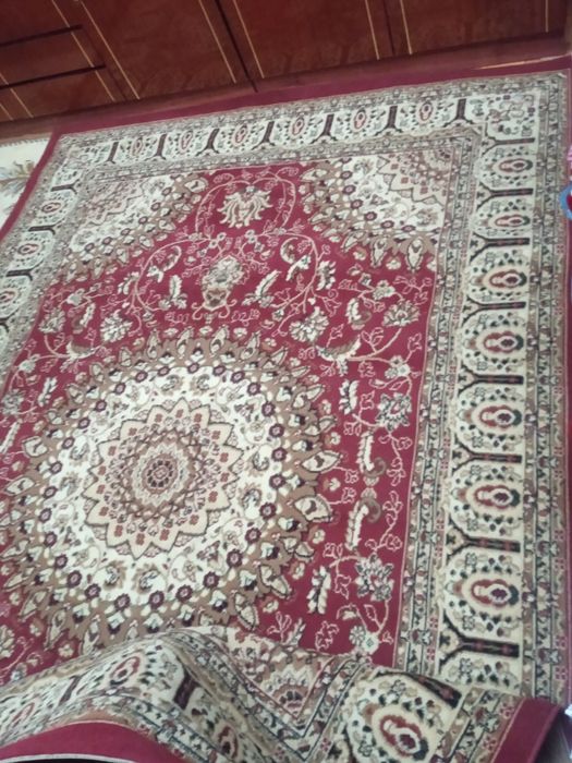 Ковер бу 2 метра на 3 метра