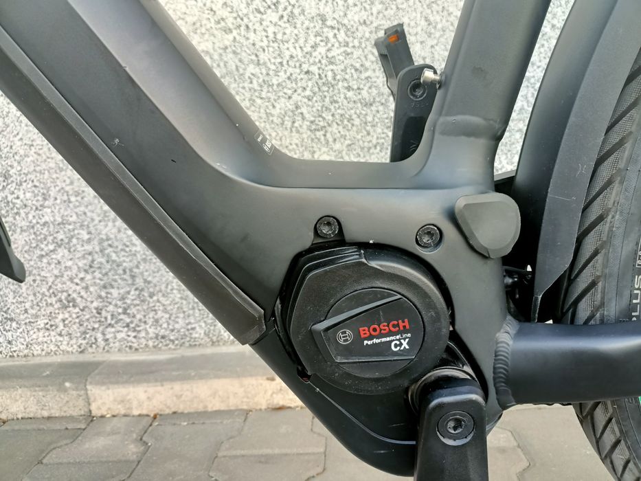 Bicicleta electrică CUBE KATHMANDU HYBRID EXC 750 GREY SILVER 2023