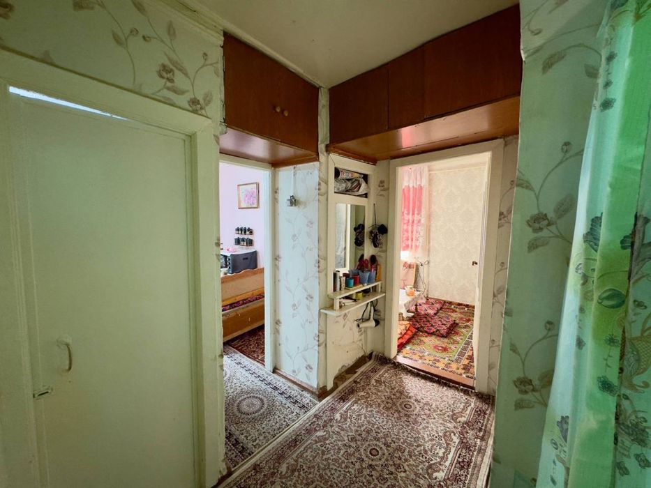 Sputnik 8, 3/2/2 ,57 kv remonti toza xonadon sotiladi