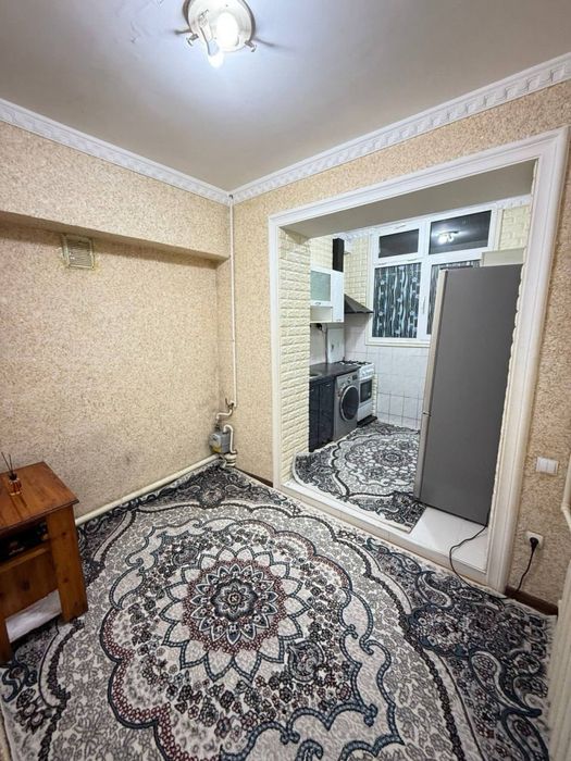 Прадаётса 1в2ком/1/4 кирпич Чиланзар8 ЗАГС Меб Тех Ремонт Сред