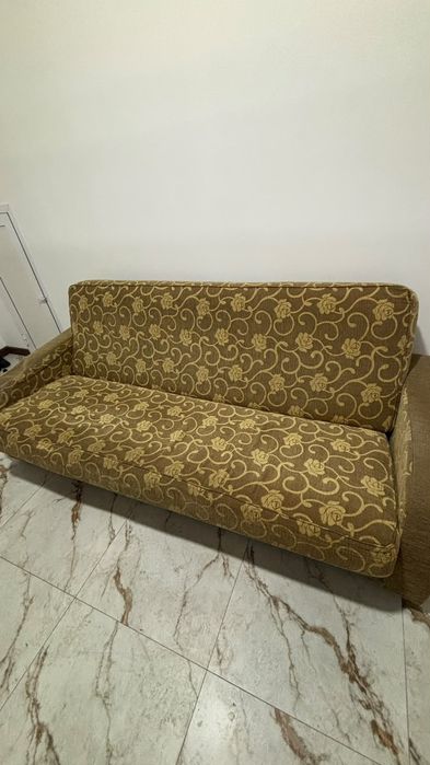 ресла (Чистые) Продам диван и дв
