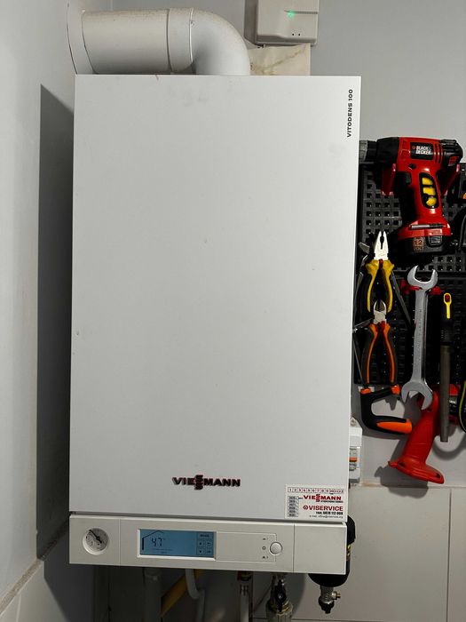 Viessmann Vitodens 100 - 26 kW двуконтурен газов котел, с монтаж и 1 г. гаранция – отличен, поддържан професионално,
