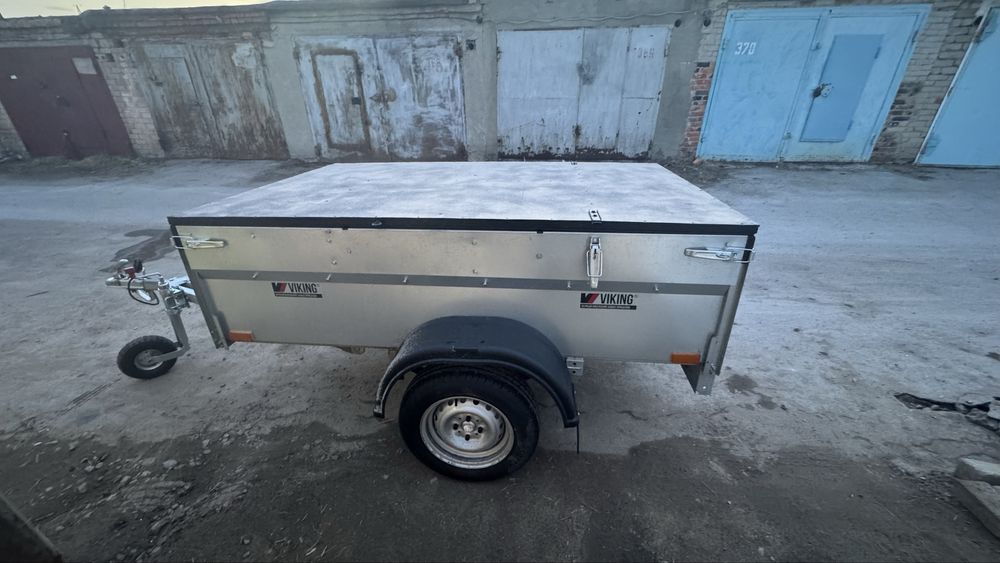 Продам прицеп 2 метра почти новый