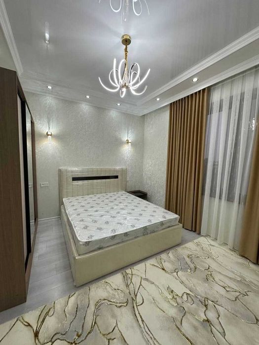 3х комнатная квартира на 4 этаже 79кв/м, в Самарканде