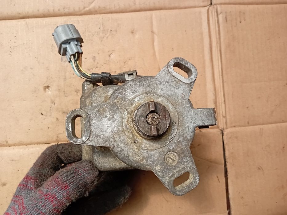 Трамблёр Honda CR-V