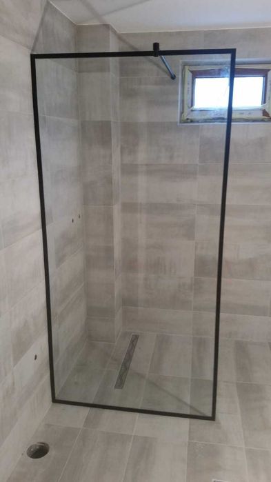 paravan walkin anticalcar si cabina dus panou sticla fix