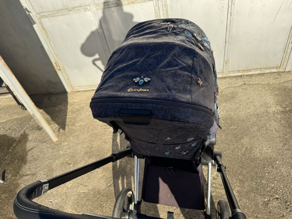 Cybex priam шаси с летен кош и кош за новородено