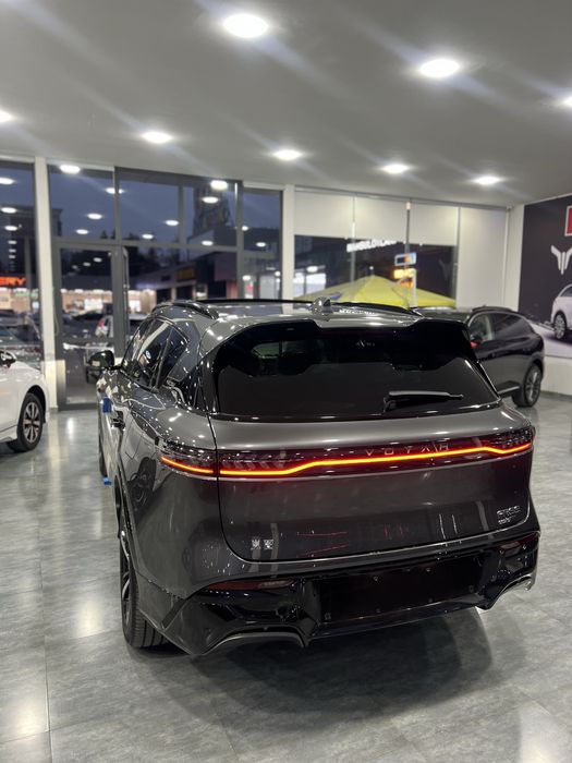 Voyah Free 2025 4 sek/100km