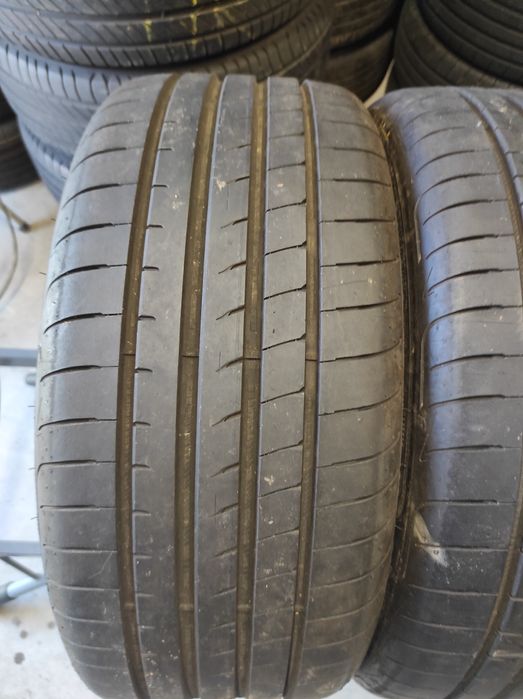 225/40/19 Гудиър