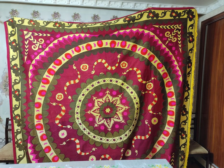 Миллий палак сотилади.