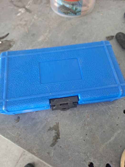 Инстромент за ангренажен ремък