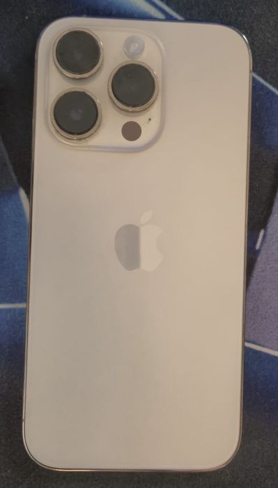 Iphone 14 pro gold