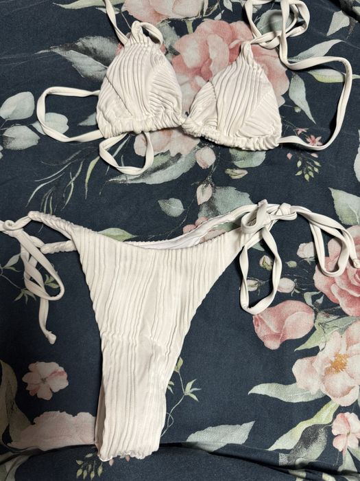 Дамски Бански / Бельо