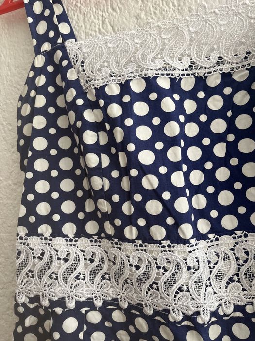 Лятна рокля с дантела на Катина