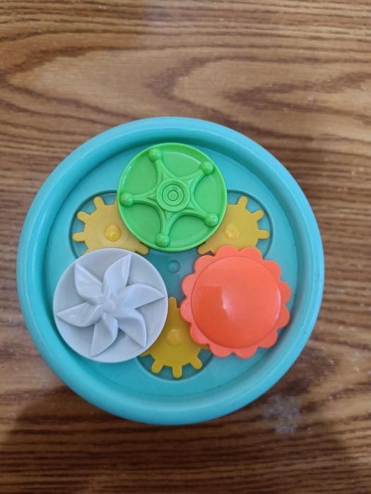 Детские игрушки продам