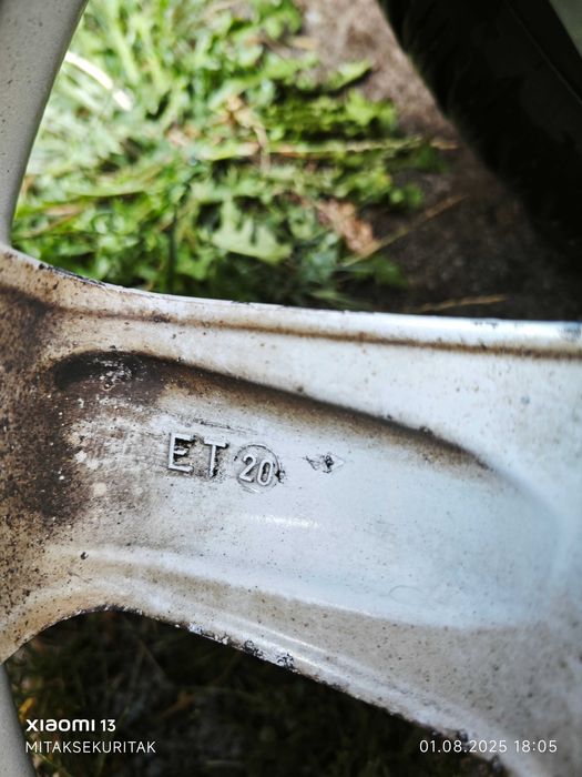 Джанти с зимни гуми за BMW Е39,60,61 и др. 225/55/16 ,ет-20