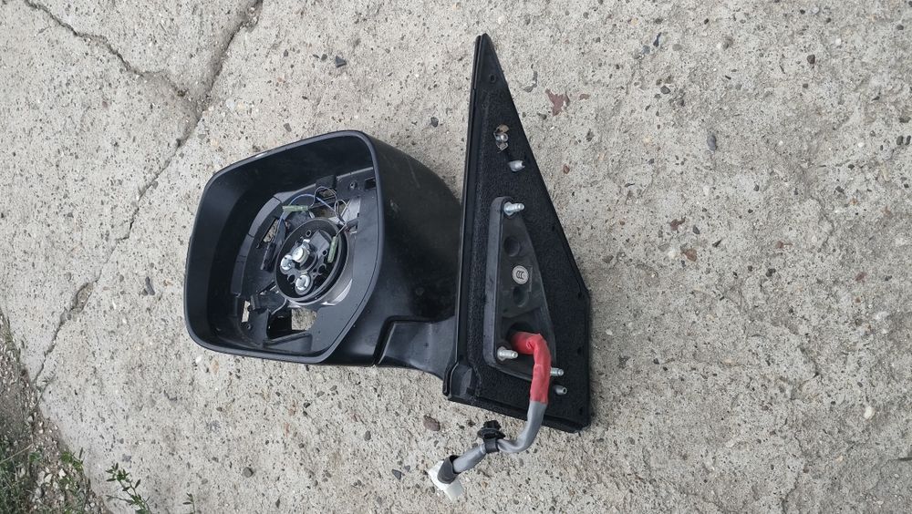 Левое зеркало TLC 200