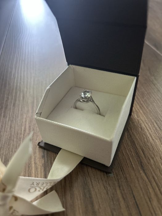 Сребърен пръстен Ge Oro с камък