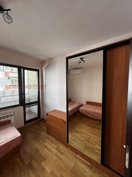 Дава се под наем Четиристаен апартамент в София, Иван Вазов - 136 кв.м за 1396.38 € - Снимка #8