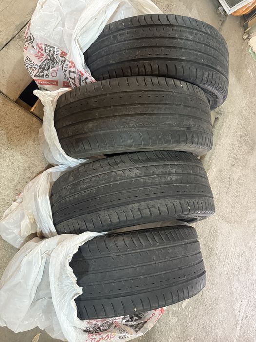 Продам шины комплект