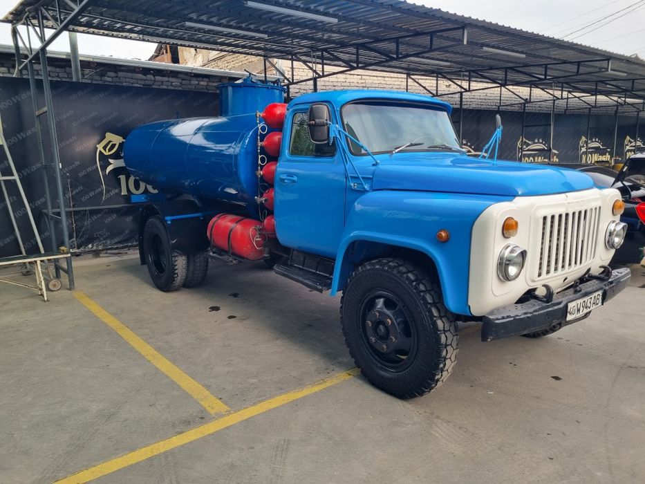 Gaz 53 vodavoz sotiladi