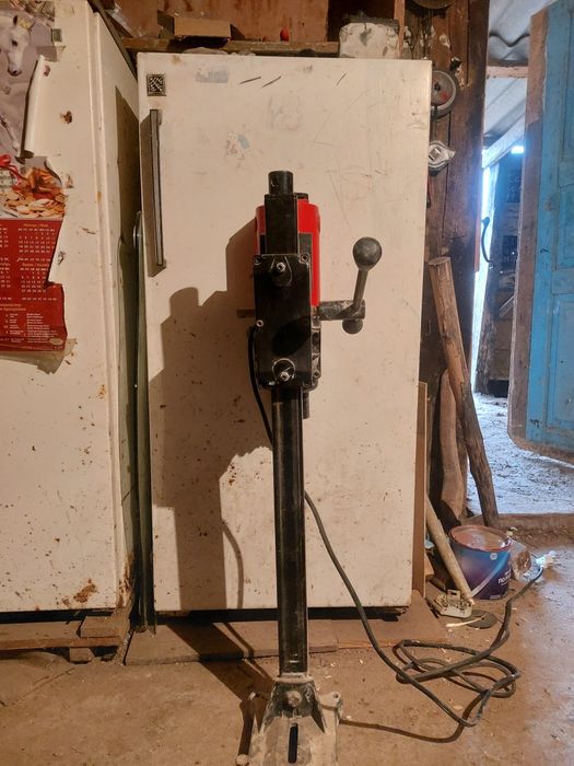 Продам аппарат алмазного бурения