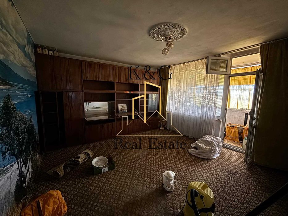 Двустаен тухлен в ж.к " Орел "