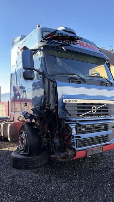 Volvo eev pentru dezmembrat