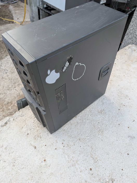 Кутия за PC Spire SwordFin Tower.