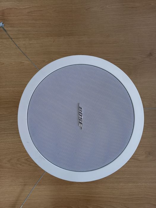 Boxă tavan Bose FreeSpace DS 100F – 150W, profesională, 70V/100V