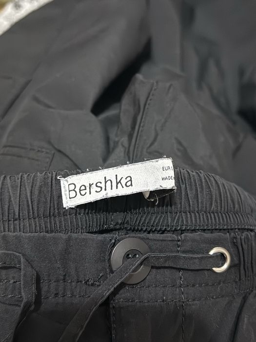 Продам штаны карго, джинсы.