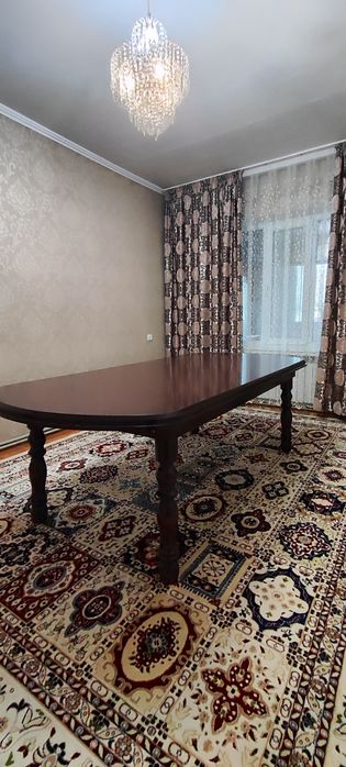 стол размер 1,2 ×2,5,