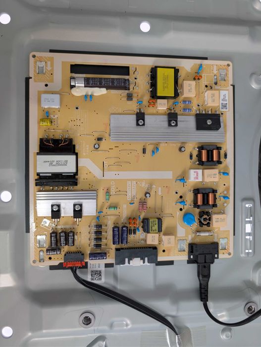 Dezmembrez Samsung 50BU8072 (UE50BU8072U) - Plăci Funcționale, Ecran Defect